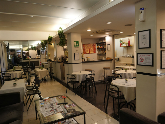Food & Drinks 5, Hotel Careggi, Florence