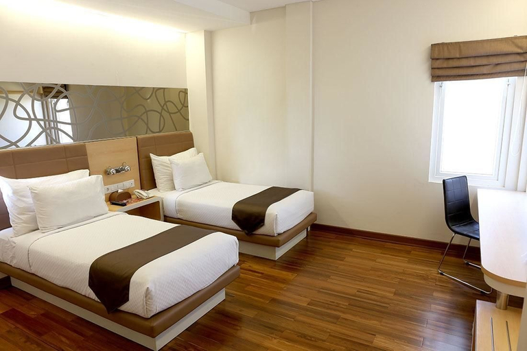 Bedroom 4, Sub City Hotel Surabaya, Surabaya