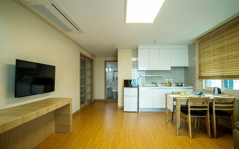 Others 4, Haerian Hotel, Seogwipo