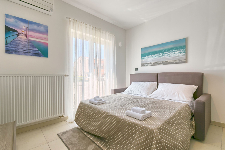 Bedroom 3, Adriatic Sol Apartments, Fažana