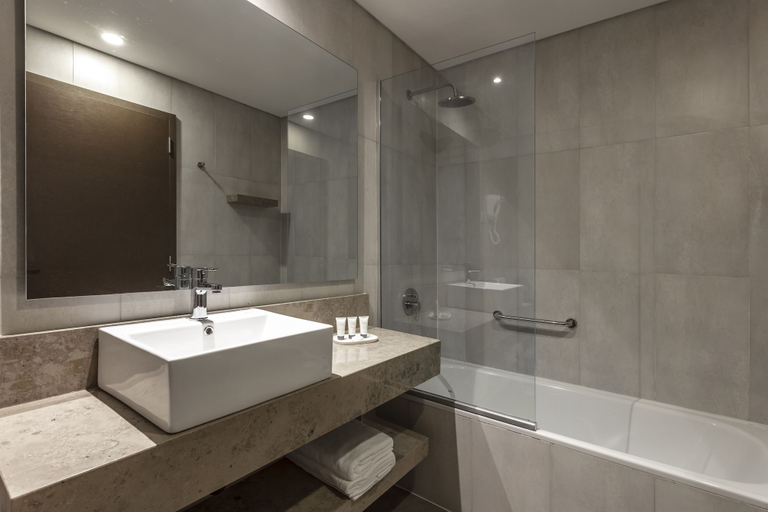 Bathroom 5, Huinid Obelisco Hotel, Distrito Federal