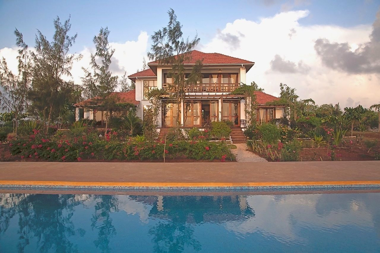 Exterior & Views 2, Villa Paradise ON THE Ocean, Kaskazini 'A'