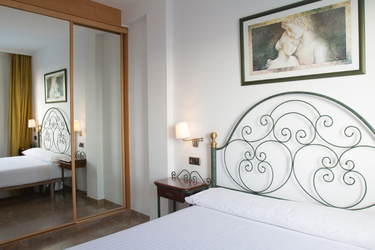 Bedroom 3, Hotel Port Sitges, Barcelona
