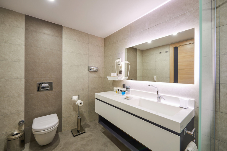 Bathroom 5, Altin Yunus Hotel & Spa, Çeşme