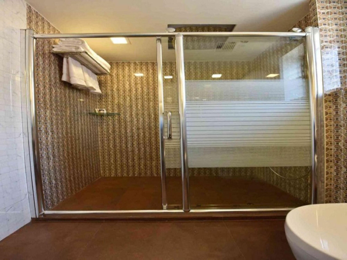 Bathroom 3, Hotel Calangute Central, North Goa