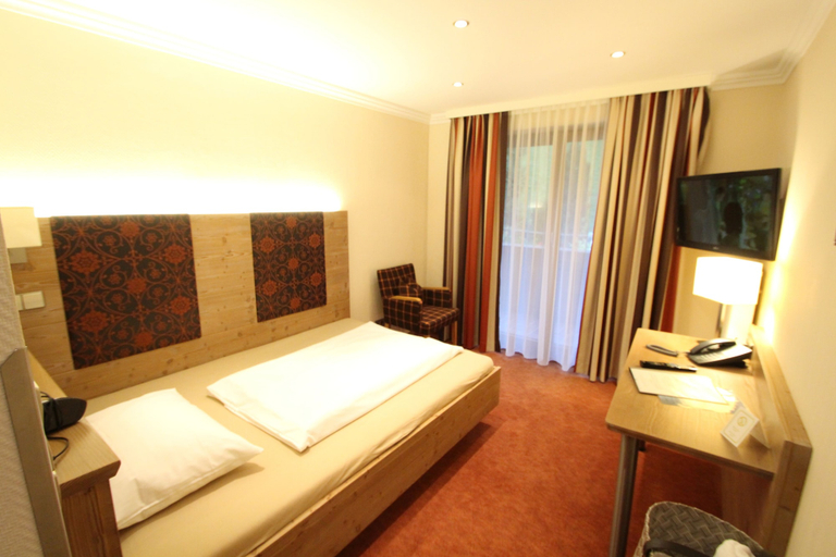 Bedroom 4, Hotel Seeblick, Berchtesgadener Land