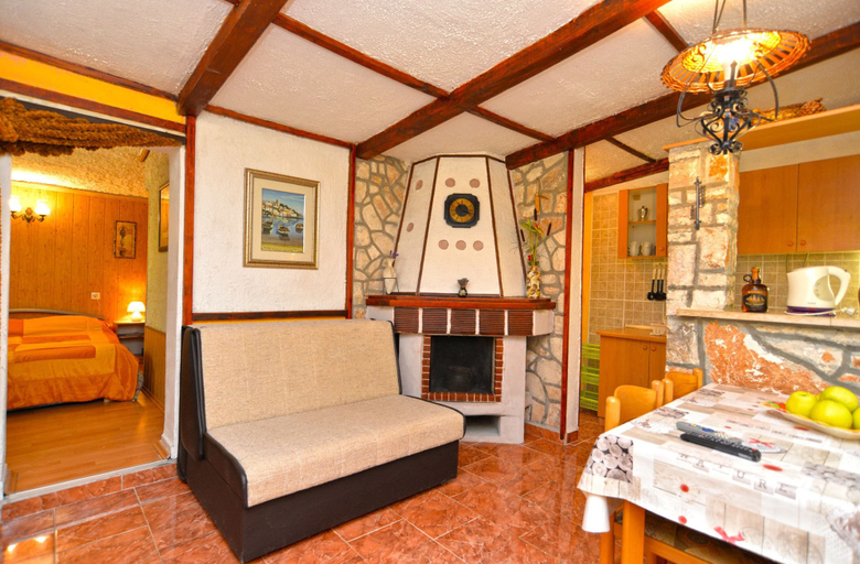 Bedroom 2, Apartment 498, Medulin