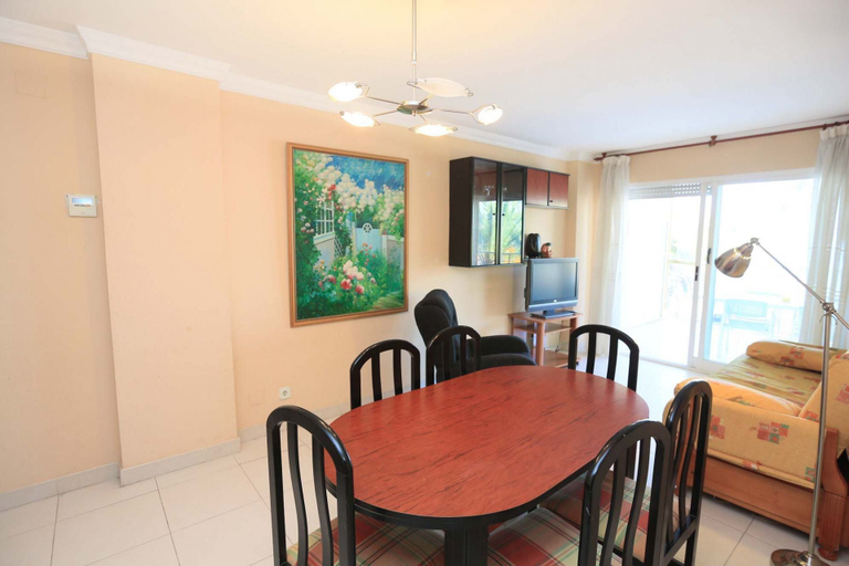 Others 5, Apartamento Bonito Para 6 Personas en Salou, Tarragona