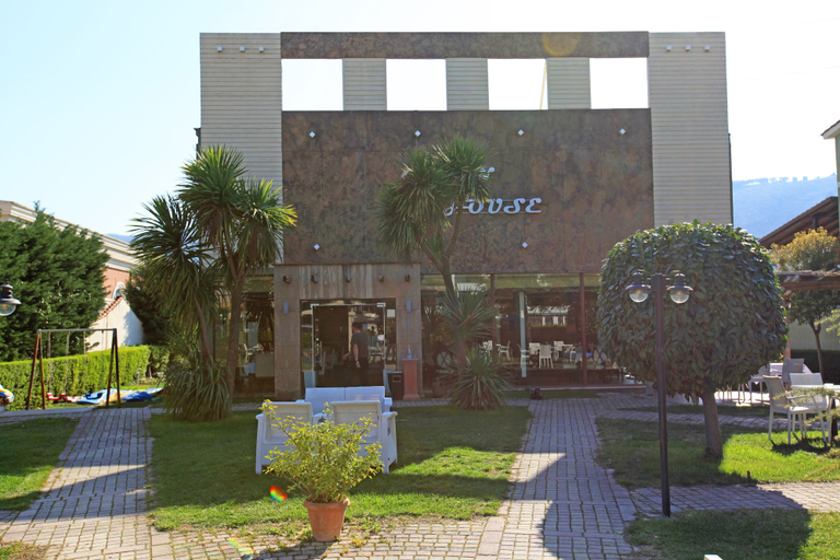 Exterior & Views 2, ALBON Park, Beratit