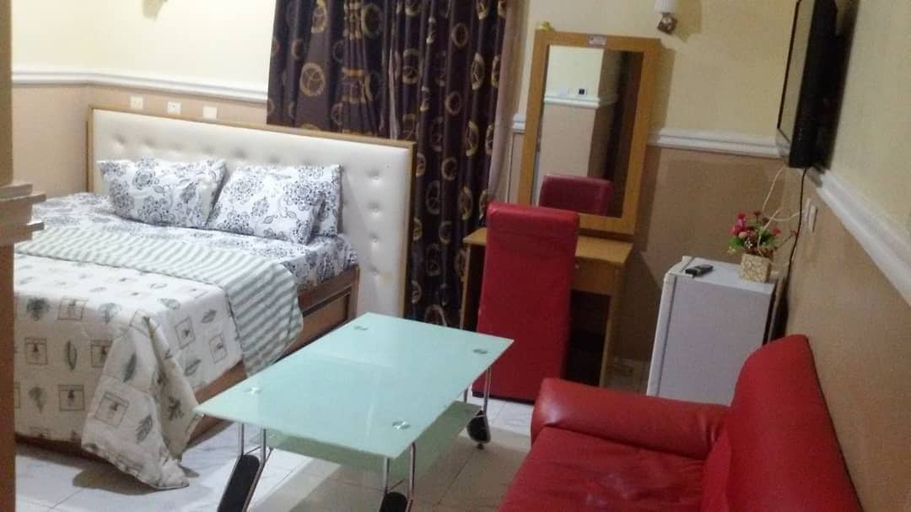 Bedroom 2, Blue View Hotel and Apartments, AbujaMun