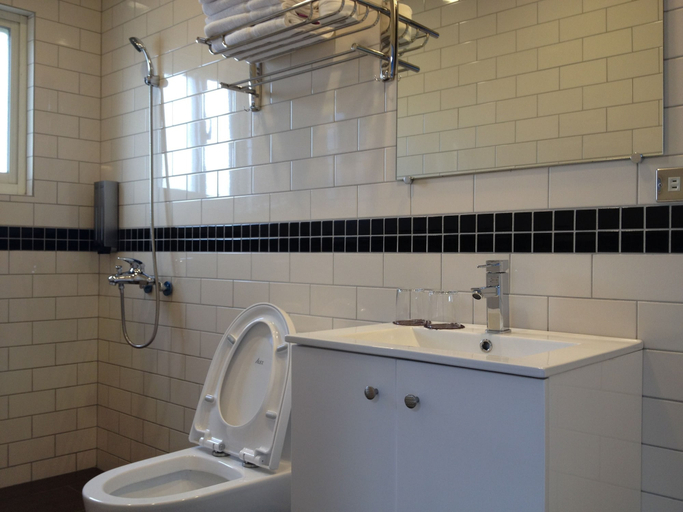 Bathroom 4, BeautifulLife, Yilan
