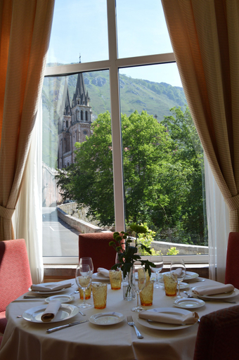 Food & Drinks 5, Gran Hotel Pelayo, Asturias
