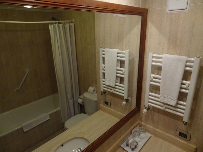 Bathroom 5, Hotel Cabaña del Lago Puerto Varas, Llanquihue