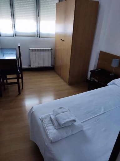 Bedroom 3, Pensión Las Matillas, Burgos