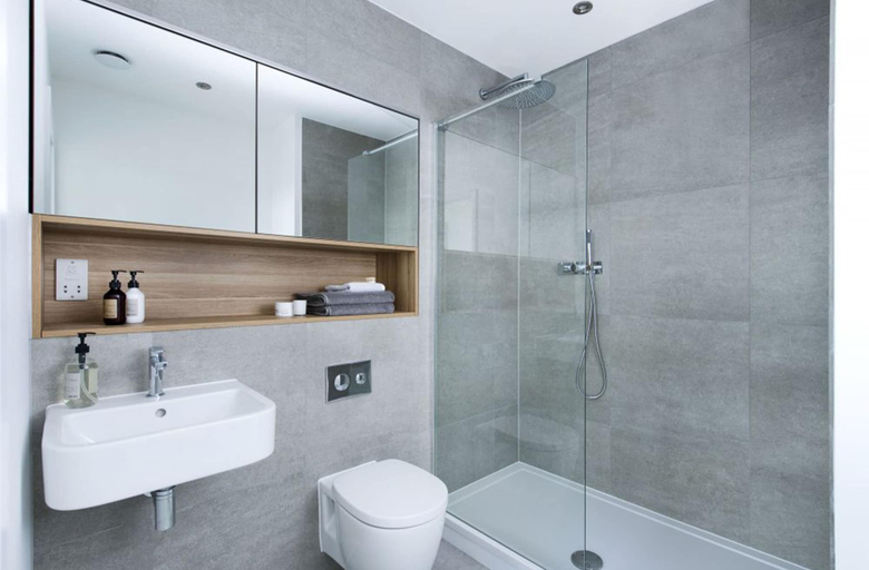 Bathroom, Luxury One Bed Archway, London