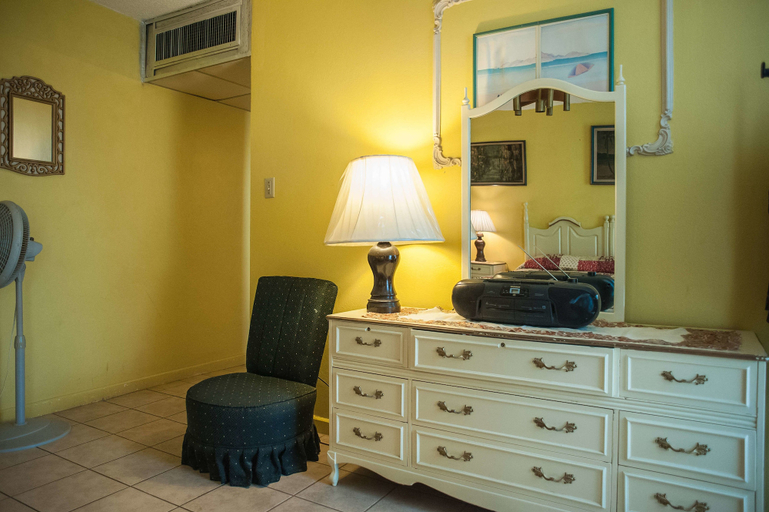 Others 5, Ocean View Suit-Montego Bay Club Resort