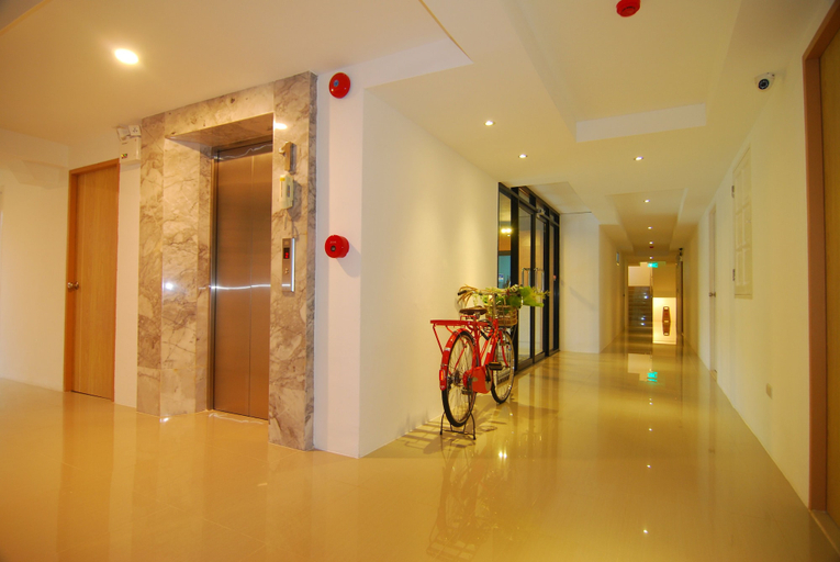 Others 5, Leelawadee Naka, Pulau Phuket