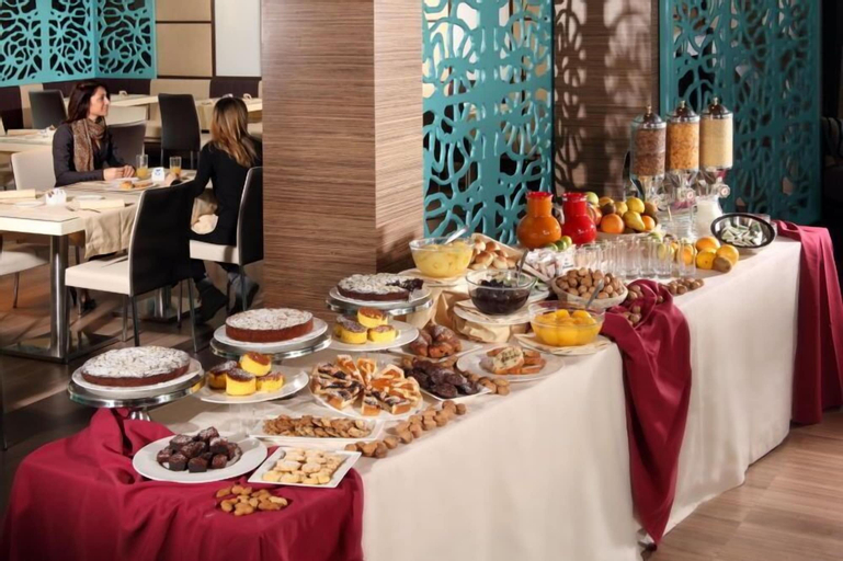Food & Drinks 5, Hotel & Spa Villa Mercede, Rome