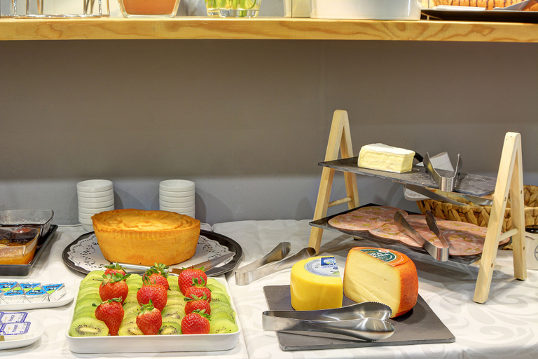 Food & Drinks 5, Inn Bairro Alto - BA Sweet, Lisbon