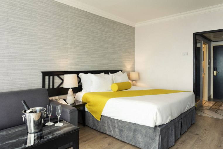 Bedroom 3, Brown Dead Sea by Brown Hotels