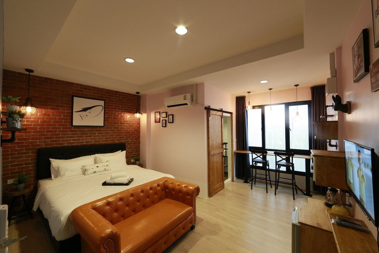 Bedroom 29