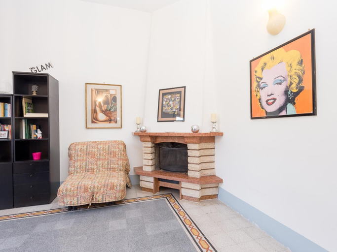 Interior 2, RSH Vatican Comfortable Sunny Apartment, Rome