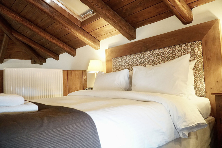 Bedroom 4, Xenonas Iresioni, Central Greece
