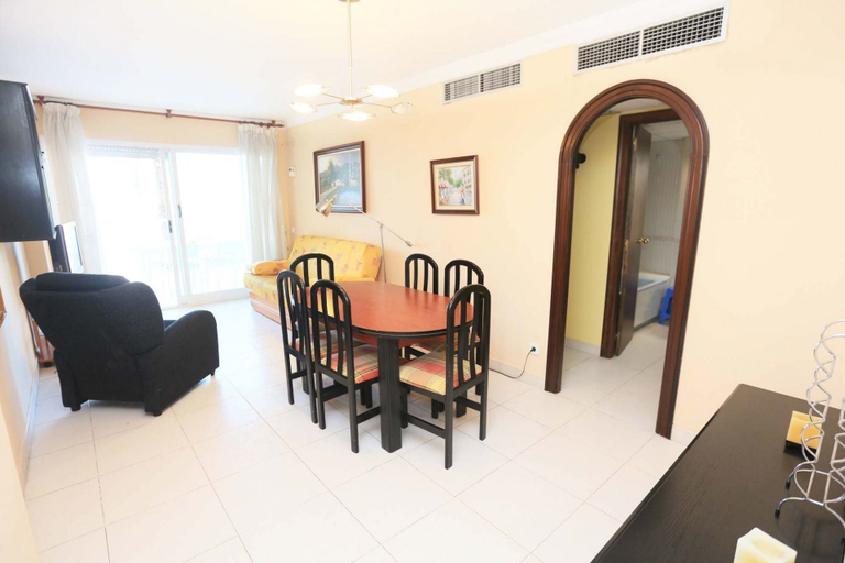 Others 4, Apartamento Bonito Para 6 Personas en Salou, Tarragona