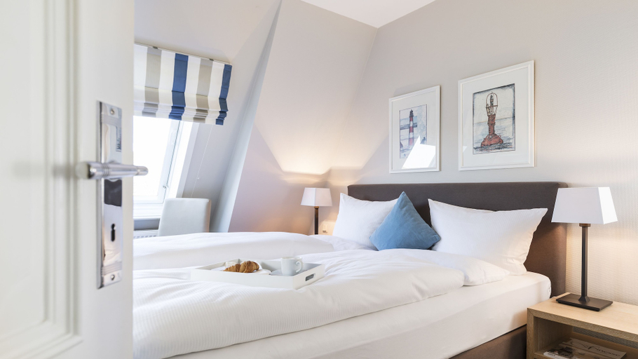 Bedroom 3, Dorint Strandresort & Spa Sylt/Westerland, Nordfriesland