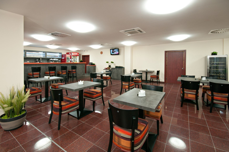 Food & Drinks 5, Hotel Arena, Chomutov