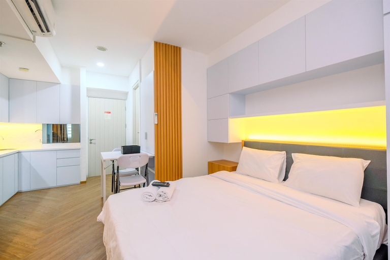 Bedroom 2, Comfy and Simply Studio Room at Grand Kamala Lagoon Apartment, Bekasi