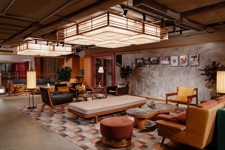 Public Area 4, Eaton HK, Kowloon