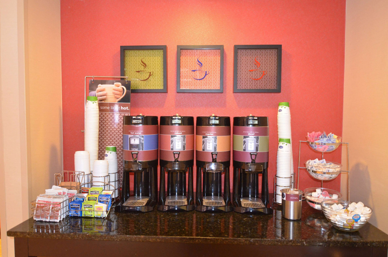 Food & Drinks 4, Hampton Inn Groton, New London