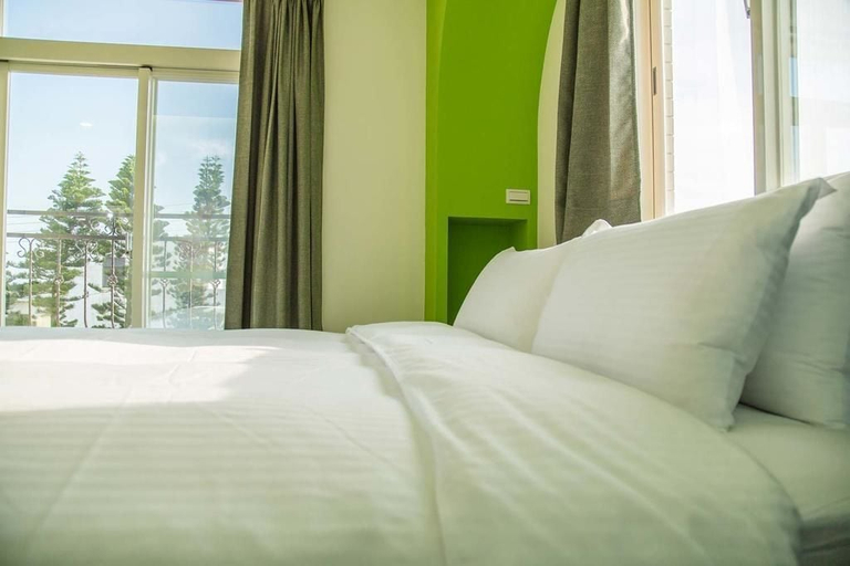 Bedroom 2, White Bay B&B, Penghu