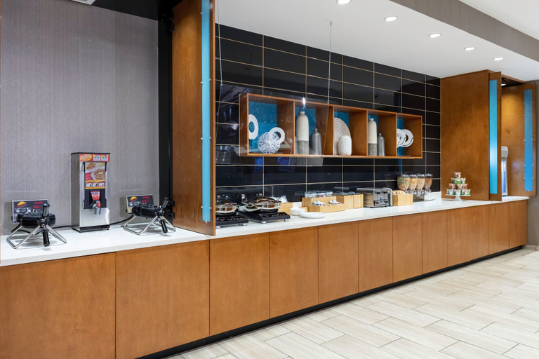 Food & Drinks 4, SpringHill Suites by Marriott Suwanee Johns Creek, Forsyth