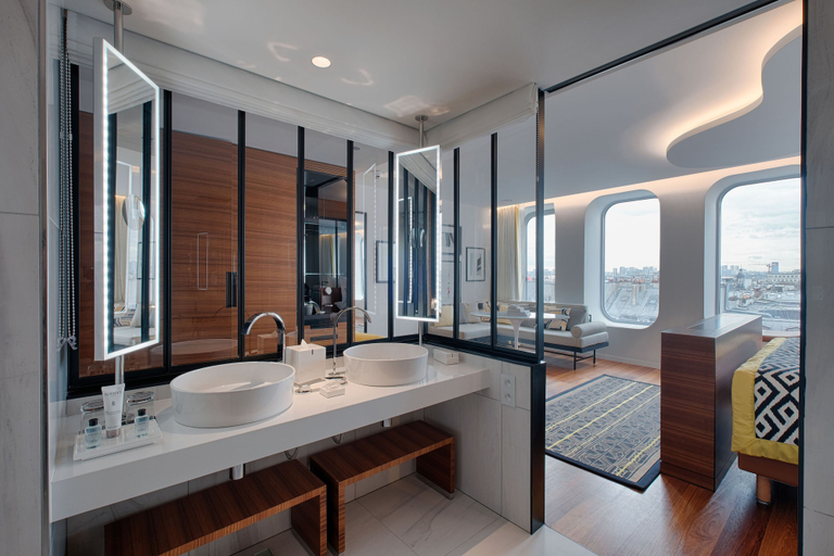 Bathroom 5, Renaissance Paris Republique Hotel, Paris