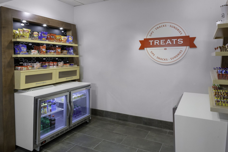 Food & Drinks 5, Hampton Inn & Suites Concord/Charlotte, Cabarrus