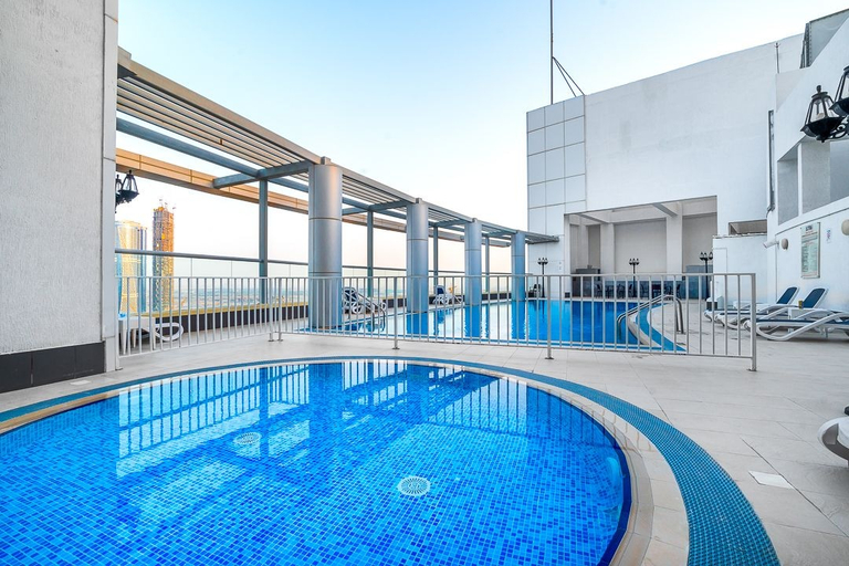 Outdoor pool 2, City Nights - 2B Burj Al Nujoom Tower, Dubai