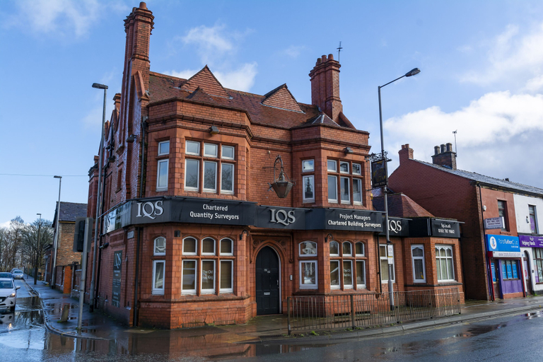 Exterior & Views 2, Luxury Apt No. 2 - One Bed Apartment, Bury