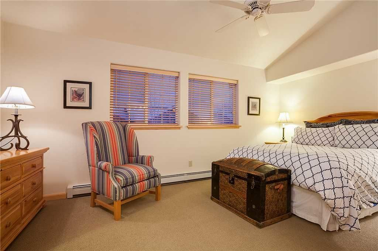 Bedroom 3, Quail Run 3400, Routt