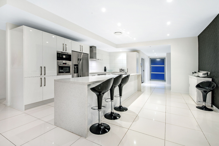 Others 5, Sunrise Executive 5 Bedroom Home, Gold Coast