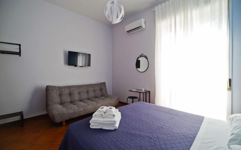 Bedroom 5, B&B Il Faro, Salerno
