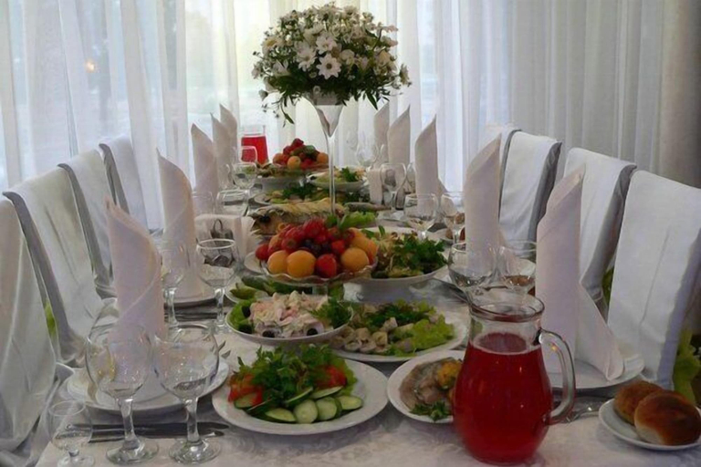 Food & Drinks 5, Yubileynaya, Yaroslavskiy rayon