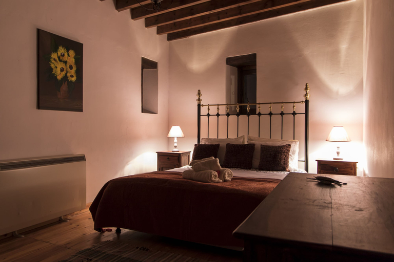 Bedroom 3, Dioni Palace