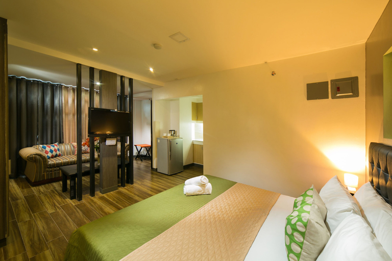 Bedroom 3, 950 Condotel, Mabalacat