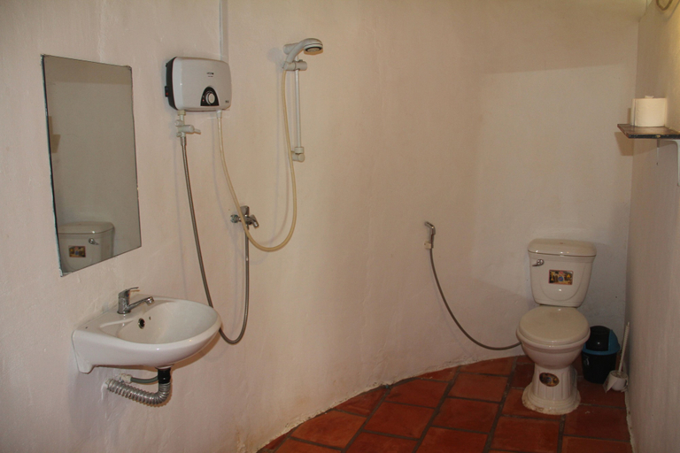 Bathroom 5, Bohemiaz Resort and Spa, Kampot