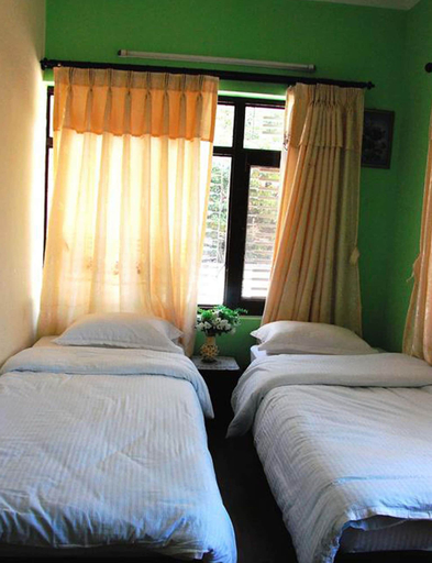 Bedroom 2, Dipankara Holiday Home, Bagmati