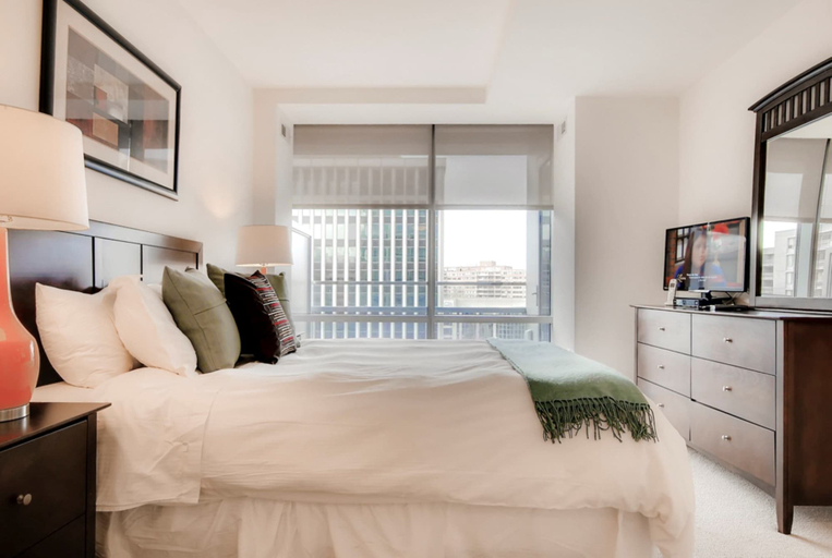 Bedroom 3, Bluebird Suites near National Airport, Arlington