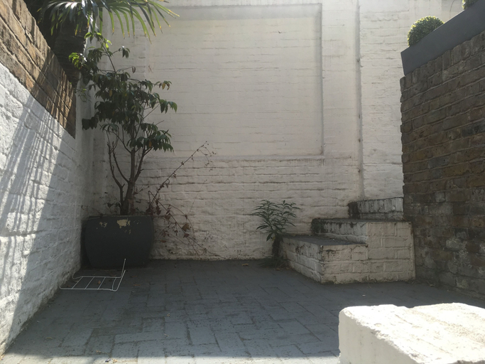 Others 5, Luxurious Apartment in Kensington & Chelsea, London