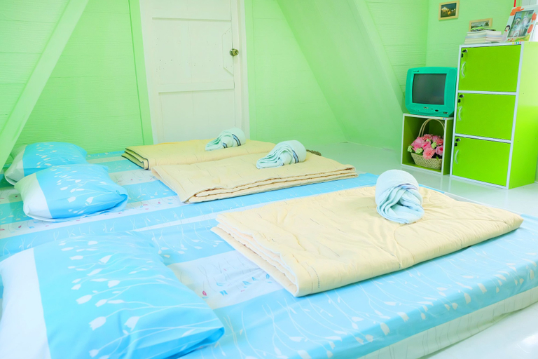 Bedroom 2, A Houses Homestay, Pak Chong